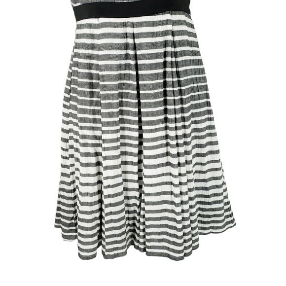 Eva Franco Saybrook Fit & Flare Dress Women 00P Striped Black White USA Cotton - Picture 8 of 12